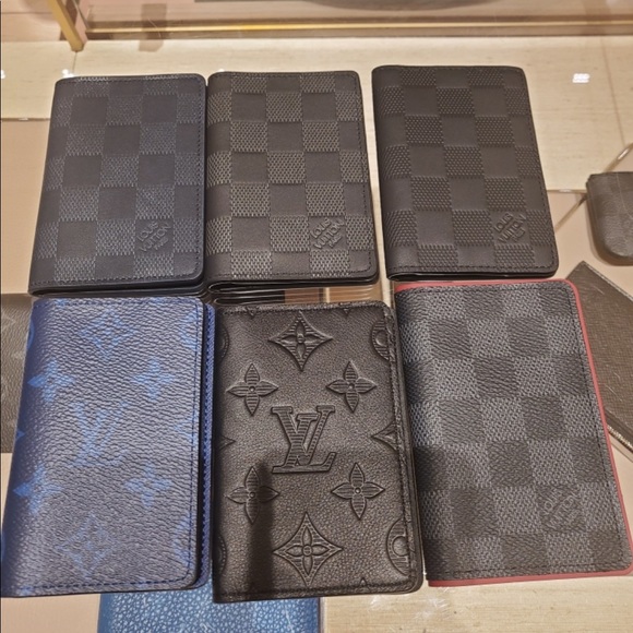 *SOLD* Louis Vuitton Pocket Organizer / Wallet - Picture 4 of 12